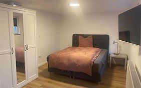 Klein Aber Oho! Neues Apartment In Stadt- Und Fuldanaehe